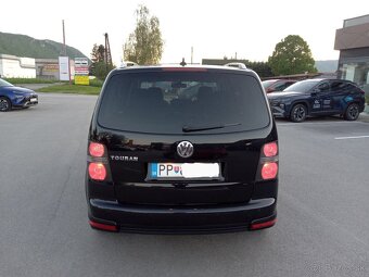 Volkswagen Touran Cross 2.0 TDI 125kw 7miestne - 4