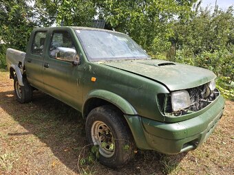 Nissan Navara 2.5 TDi D22 - 4