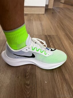 Nike Zoom Fly 5 - 4