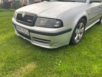 Octavia 1 RS nárazník - 4