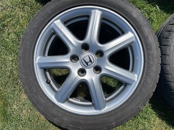 Honda 225/45 R17 - 4