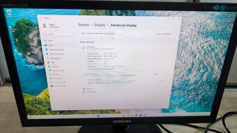 Samsung SyncMaster E2220 1920x1080 VGA - 4