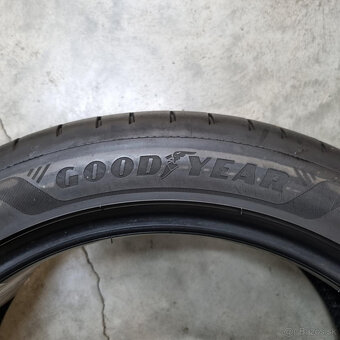 Letné pneumatiky 225/45 R17 GOODYEAR DOT3922 - 4