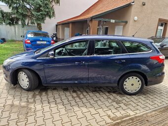 Ford Focus Combi 1.6 TDCi 105k M6 Trend (diesel) - 4