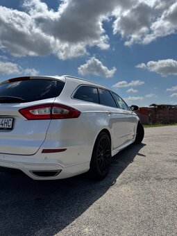 Predám Ford Mondeo - 4