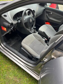 Predám Seat Ibiza - 4