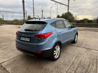 Hyundai ix35 2.0i 4x4 - 4
