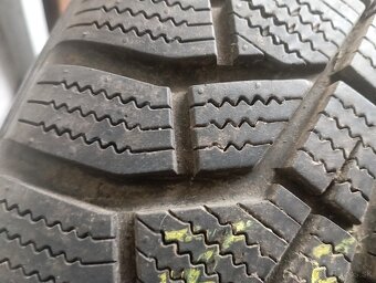 2ks zimné 235/75R15 Hankook - 4