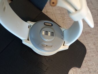 Garmin Vivoactive 4s - 4