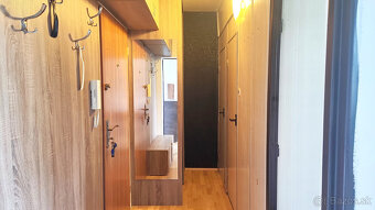 Voľný od 1.11.2025.... Vyhľadávaný 1 izbový byt s balkónom b - 4