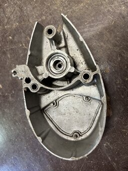 Predám kryt, VEKO  zapalovania Spojky JAWA pionier 20 21 23 - 4