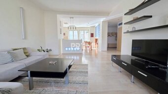 JEDINEČNÝ 2i byt, REKONŠTRUKCIA, 2 x BALKÓN, Kúpeľná ulica,S - 4