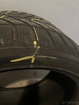 Yokohama BluEarth Winter325/30 R21 - 4