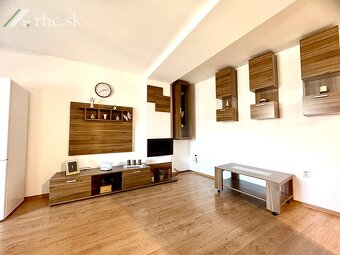 PODKROVNÝ 3-IZBOVÝ BYT S NÍZKYMI NÁKLADMI NA BÝVANIE - ŠPORT - 4