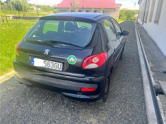 Predan Peugeot 206+ 1.4 benzin - 4