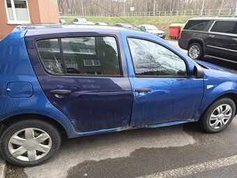 Dacia Sandero - 4