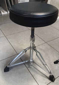 hardware na bicie - pedál, stojan hihat a stolička - 4