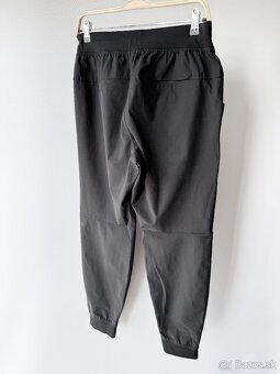 Originál LULULEMON ABC joggers nohavice čierne pánske - 4
