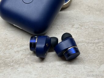 Bowers & Wilkins PI7 Series 2 - 4