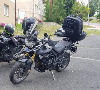 Predám Triumph Tiger 800 ABS, 9/2014, 3 kufre - 4