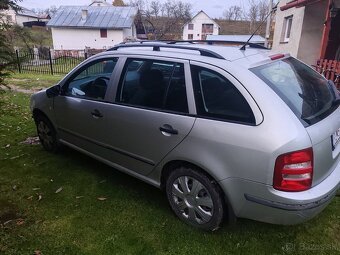 Škoda fabia1.4 - 4