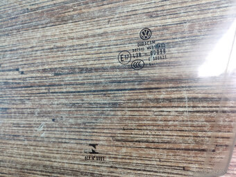 VW Passat B8 - okno/sklo - 4