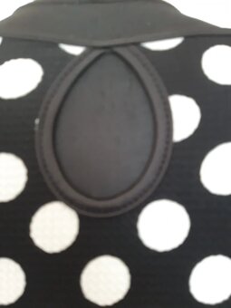 Pekné bodkované šaty - 4