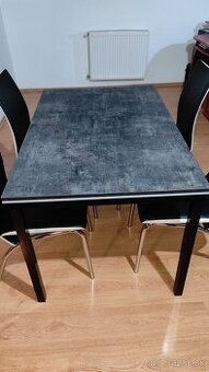 Jedalensky stôl a stoličky - 4