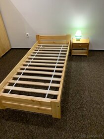 Jednolôžková posteľ  z borovice - 4