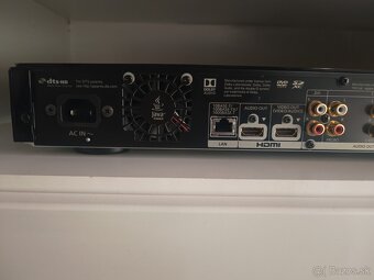 Panasonic DMP-UB900 Blu-ray - 4