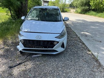 Hyundai i10 - 4