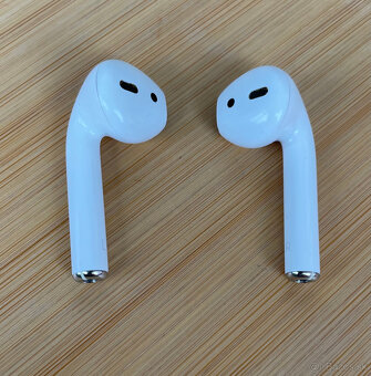 AIRPODS 2019 MAGSAFE S KRABICOU - 4