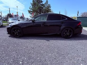 Lexus IS 300h Luxury, r.v. 2016, 133 kW, hybrid - 4