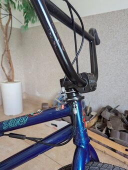 BMX - 4