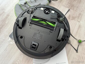 Predám roboticky vysávač iRobot Roomba suché/mokre vysávanie - 4