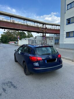 Opel Astra J - 4