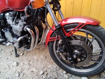 Yamaha XJ 750 Seca - 4