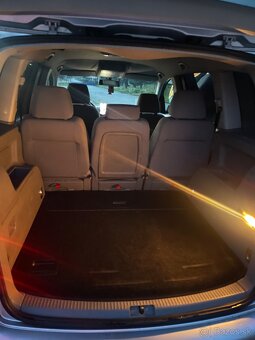 Volkswagen touran - 4