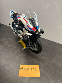 Lego BMW M 1000 RR 42130 | Technic - 4