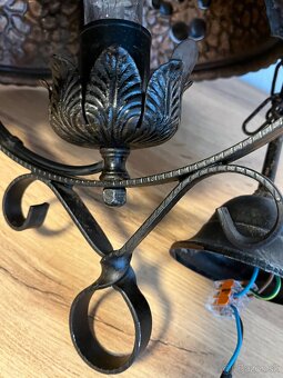 Kovovy tepany luster na chalupu luster - 4