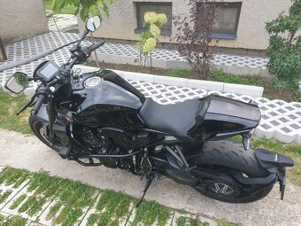 Honda CB 1000R Black Edition - 4
