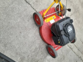 Benzinova kosačka Klippo-mulčovacia - 4