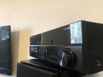 Predám Yamaha RX - V371 - 4