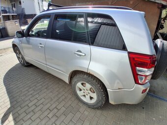 Suzuki grand vitara - 4
