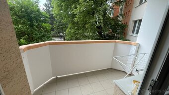 Priestranný 1 izbový byt s balkónom na Hospodárskej ulici - 4