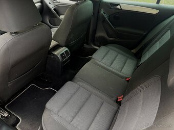 Volkswagen Golf VI Rabbit - 1.6 TDI, 77kW (5K1) - 4