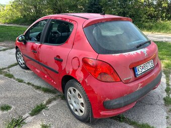 Peugeot 207 1.4 - 4