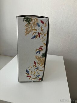 Granátové jablko a magnólia - 4