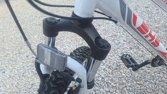 Predám Horský Bycikel Terrana DHS - 4