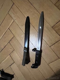 Bodáky na AK-47 - 4